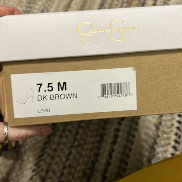 EUC Jessica Simpson Levin leopard print pumps - Picture 7 of 7